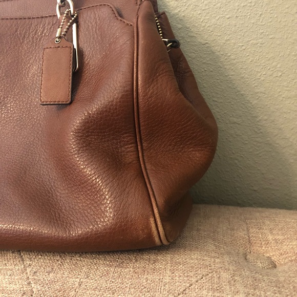 👜 Coach Purse - Picture 2 of 4